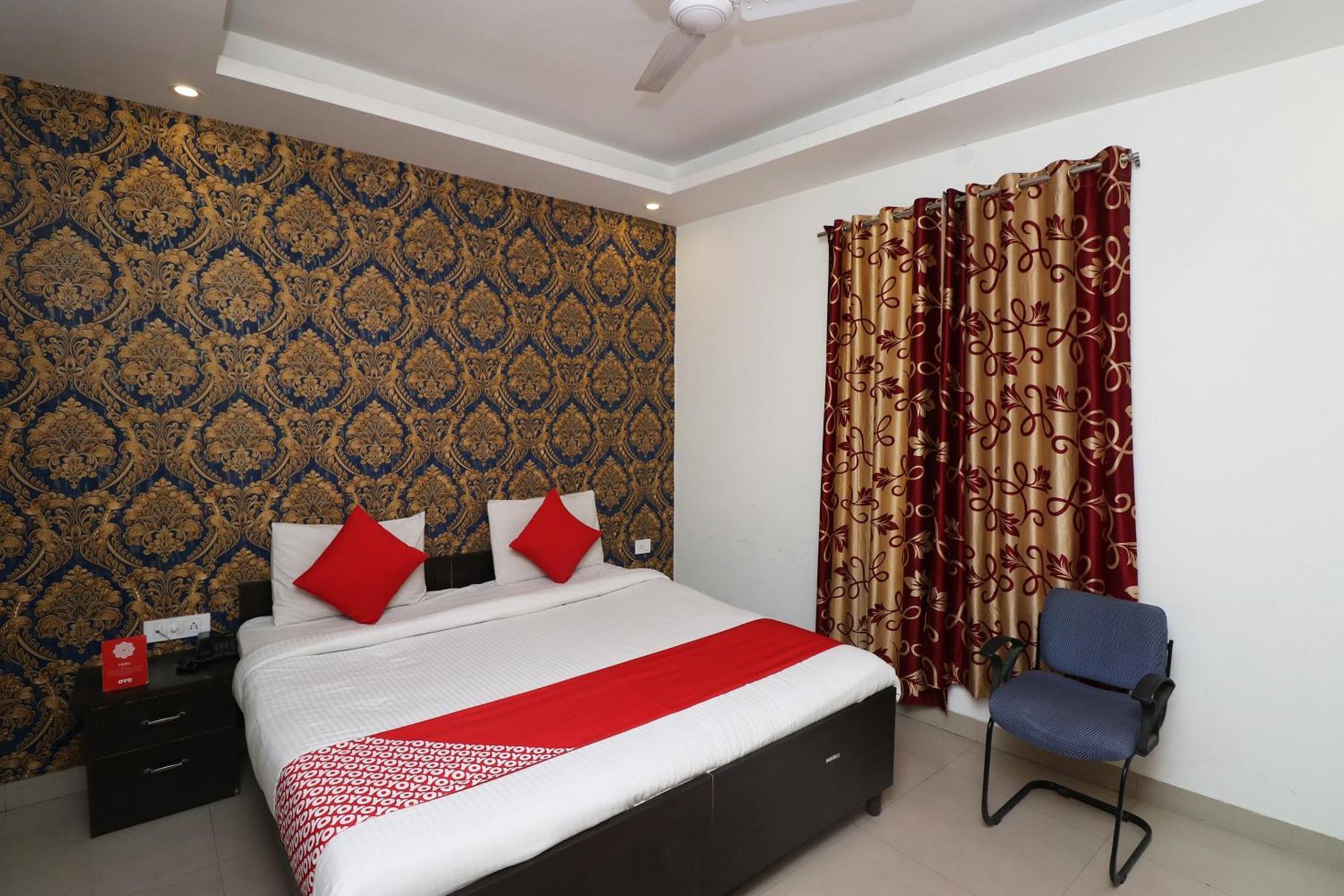 Oyo Flagship Hotel Daimond Nueva Delhi Exterior foto
